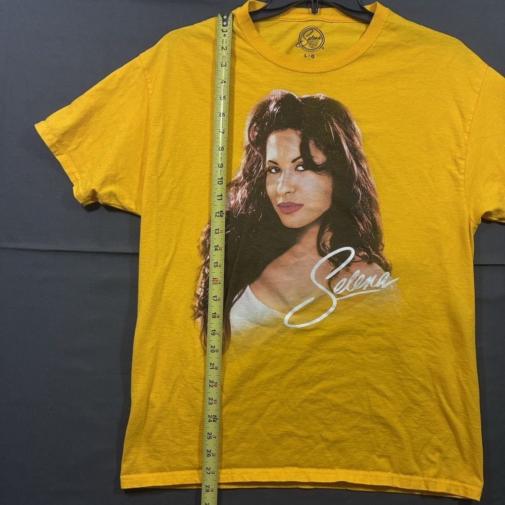 Authentic Selena T-Shirt Yellow Size L Y2K Selena Shirt - Picture 6 of 8